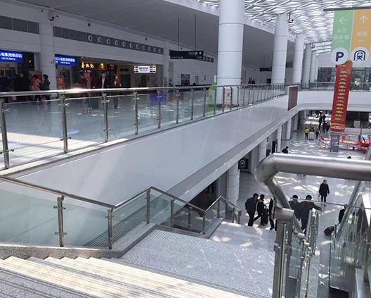 不銹鋼護(hù)欄案例